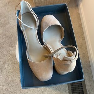 Ann Taylor Eliza Suede Block Heel Pump 8.5